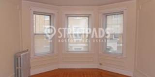 92 Maple St. Gallery 1