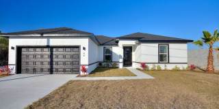 Modern, Energy-Efficient Home with All the Upgrades Gallery 1