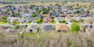 Beautiful home in South Chase Gallery 39