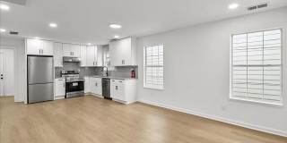 Room in 4 Bedroom Home at Fair St SW Gallery 19