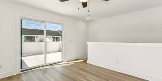 5015 Grayton Alley Gallery 65