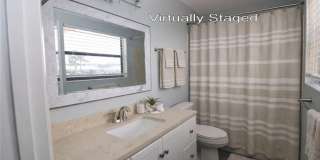 2083 NE Collins Circle Gallery 6
