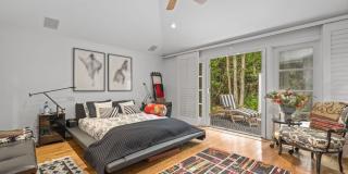 354 14th St Gallery 19