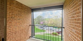 Oakton Park Apartments Gallery 6