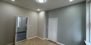 127 Fulton St Gallery 16