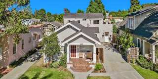 2BD/1BA Apartment in Belmont Heights Gallery 1