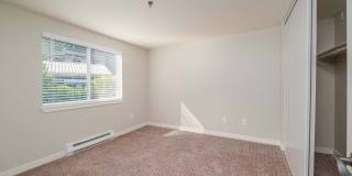 Peloton Apartments Gallery 16