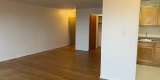 5424 Fifth Avenue Gallery 80