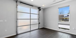 Beautiful three story live/work townhome in Westside Costa Mesa! Gallery 3