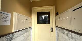 Belmont - 13 Unit Gallery 17