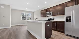 10708 MERIDIAN HILL Way Gallery 13