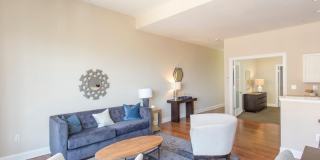 600 N BROAD Street Gallery 6