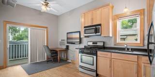 1641 North Franklin Place Gallery 2