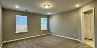 401 Skaggs Boulevard Gallery 14