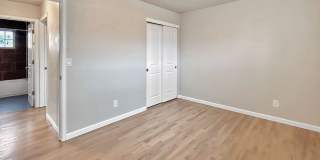 SLOAN'S LAKE: 2-BEDROOM UNIT WITH HIGH-END FINISHES Gallery 15