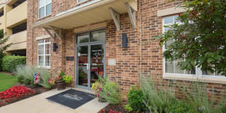 Kirkwood Station Plaza Gallery 6