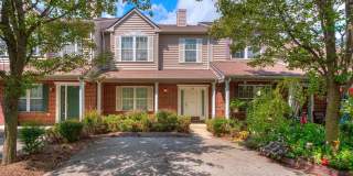 Spacious 3-Bedroom, 2-Bathroom Townhouse in Christiansburg! Gallery 1