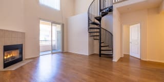 Belle Fontaine Gallery 11