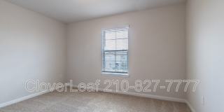 2126 Silver Maple Gallery 30