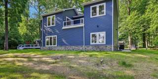 4315 PINETREE Road Gallery 1
