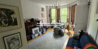 291 Newbury St. Gallery 1