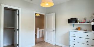 1369 Hepner Gallery 18