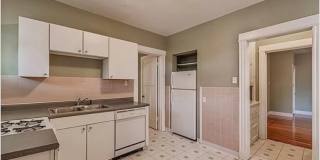 6041 Waterman Boulevard Gallery 7