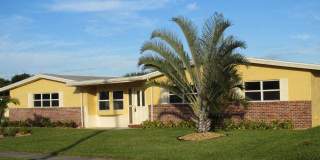 Pool Home - Indian Harbour Beach Gallery 1
