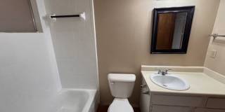 2 bed duplex with 1 1/2 baths, bonus room and a 1 car garage for lease in SW OKC! (no fenced yard) Gallery 12