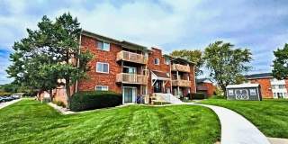 Modern 2-Bedroom Apartments in Crown Point, IN – Pet Friendly! Gallery 2
