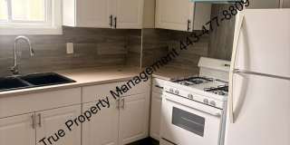 Spacious 5 Bedroom Home with Large Backyard & In-Unit Washer/Dryer Gallery 7