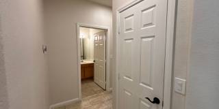 ***MOVE-IN SPECIAL!!!*** 2-Bedroom, 2-Bathroom Townhome located in Henderson, Nevada Gallery 23