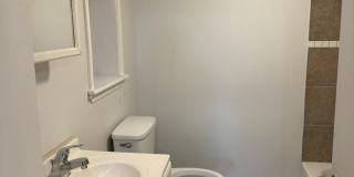 2427 N 10TH Street Gallery 22