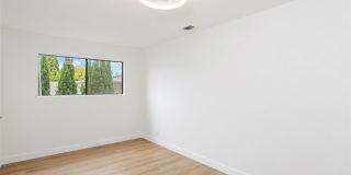 216 West Escalones Gallery 1