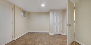 618 COLUMBIA Road NW Gallery 11