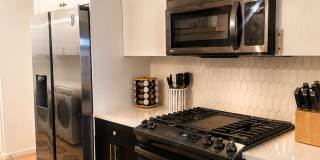 *** Near Domain * Stunning 3 Bedroom House with 2 Car Garage * Fully Furnished * Designer Decorated * High End Luxury Finishes *** Gallery 9