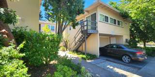 Top Floor 1 Bedroom Apartment available October 22nd Gallery 1