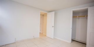 237 E Broadway Gallery 13