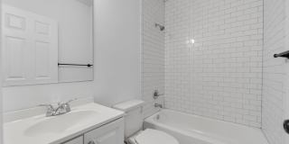 Newly Built 4BR/3BA Two-Level Townhome with Parking - Minutes to Navy Yard & Capitol Hill Gallery 18