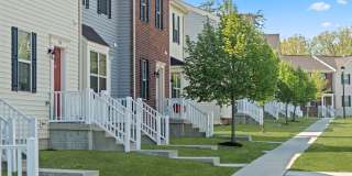 Pointe at Manorgreen Townhomes Gallery 15