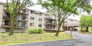 1304 West Medicine Lake Drive Gallery 1
