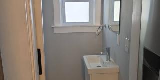 Available Now: Cozy 3-Bedroom Single-Family Home in a Prime Location Available Now: Cozy 3-Bedroom Single-Family Home in a Prime Location Gallery 29