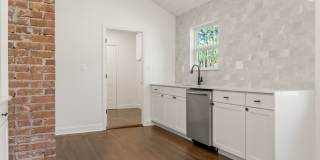 Stunning 2 Bedroom 2 Bath in the heart of Tulsa! Gallery 9