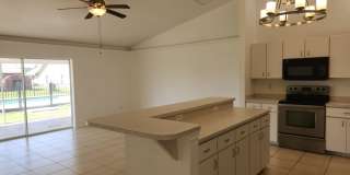 Duplex for rent with a pool Gallery 23