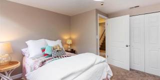 Stunning 4BR 2 BA brick ranch in tr Okane Park Gallery 29