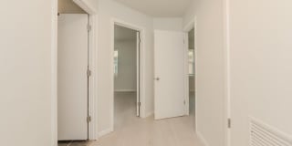 4505 UNIVERSITY AVENUE Gallery 17