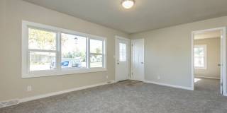 Spacious 2 Bedroom 1 Bathroom home Gallery 11