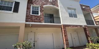 10440 SW Stephanie Way Gallery 1