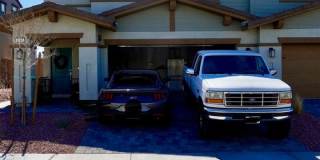 Charming 3BR Townhome in Henderson Gallery 1