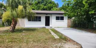 Charming 2 bedroom 1 bathroom Holly Hill home Gallery 1